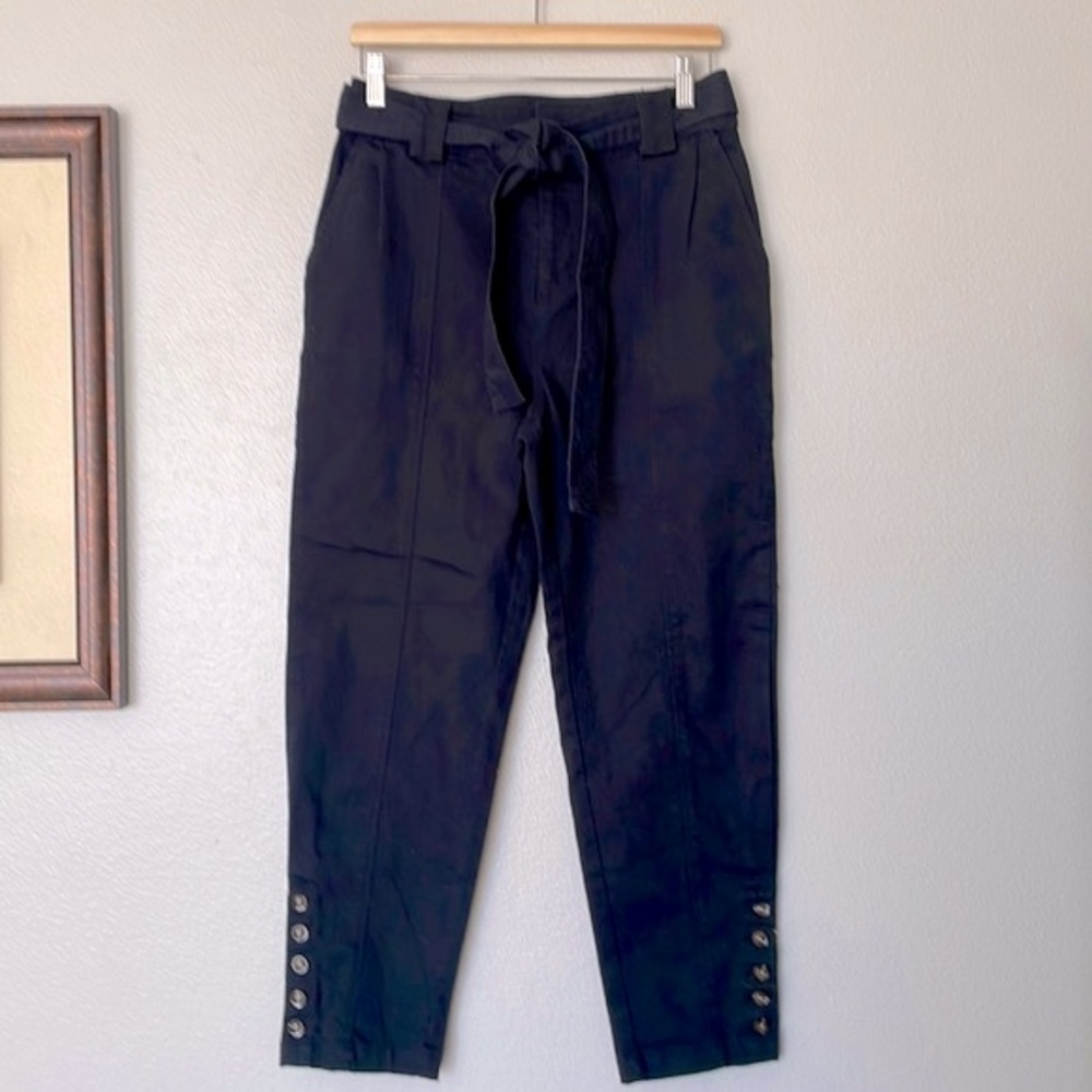 NWOT Who What Wear Black Tie Waist Button Ankle Tapered Pant Size 6